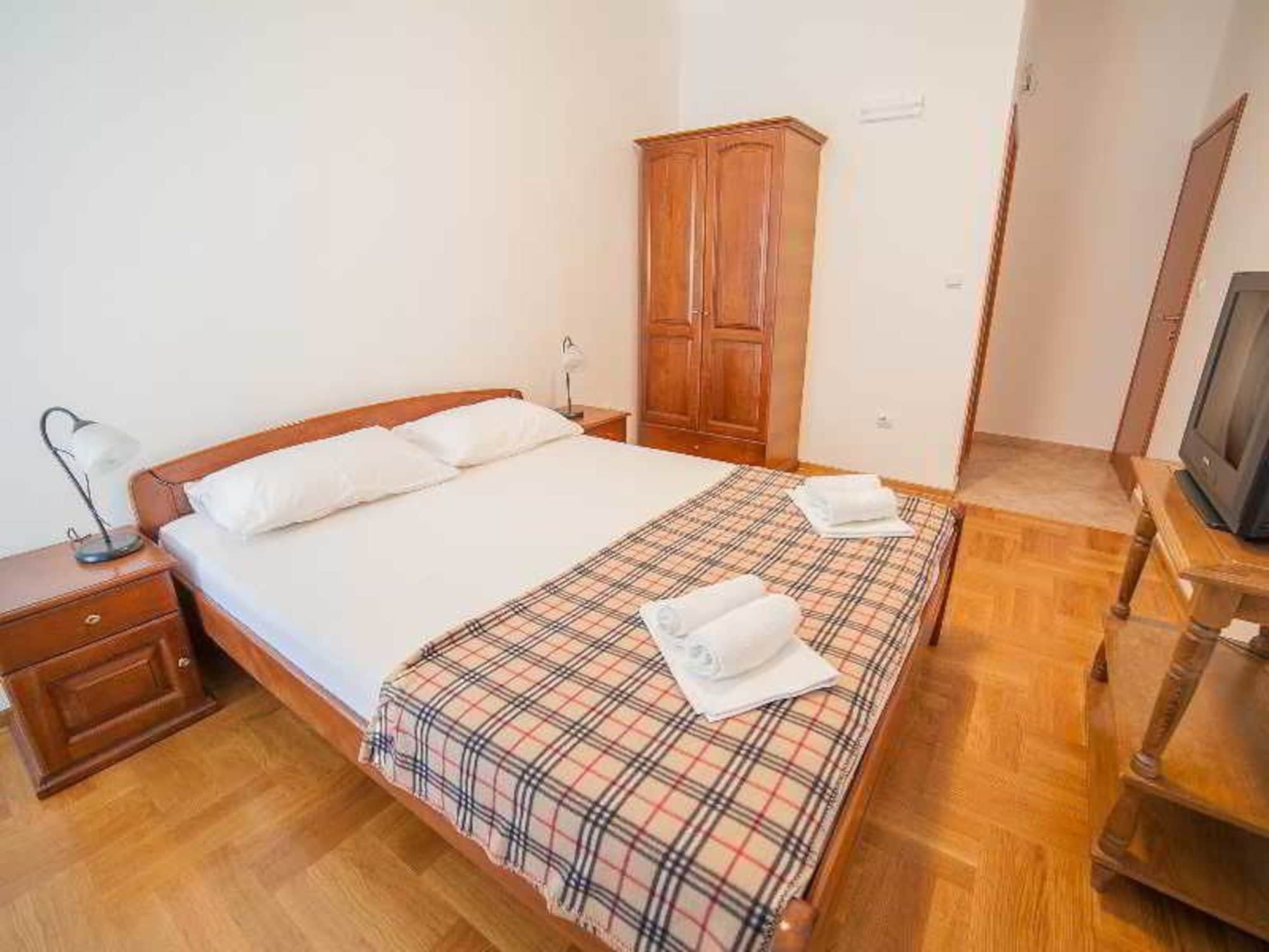 Apartments Ivan Петровац Экстерьер фото